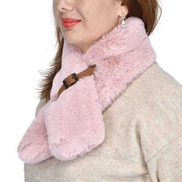 Faux Fur Polyester Scarf with Buckle (35 x 5) Pink - Picture 2 of 3